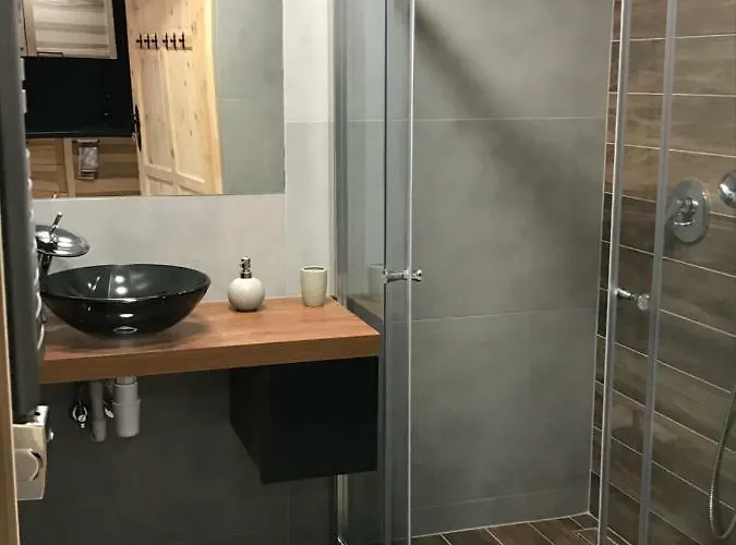 شاليه W Gorach كوشتيليسكا