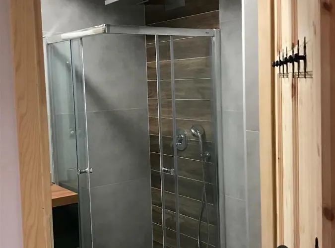 شاليه W Gorach *